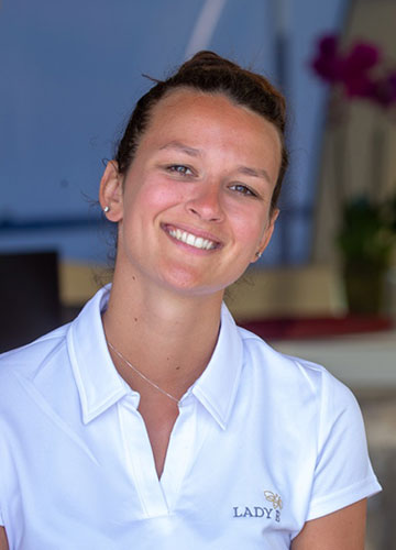 Chef hôtesse - Julie Montaner